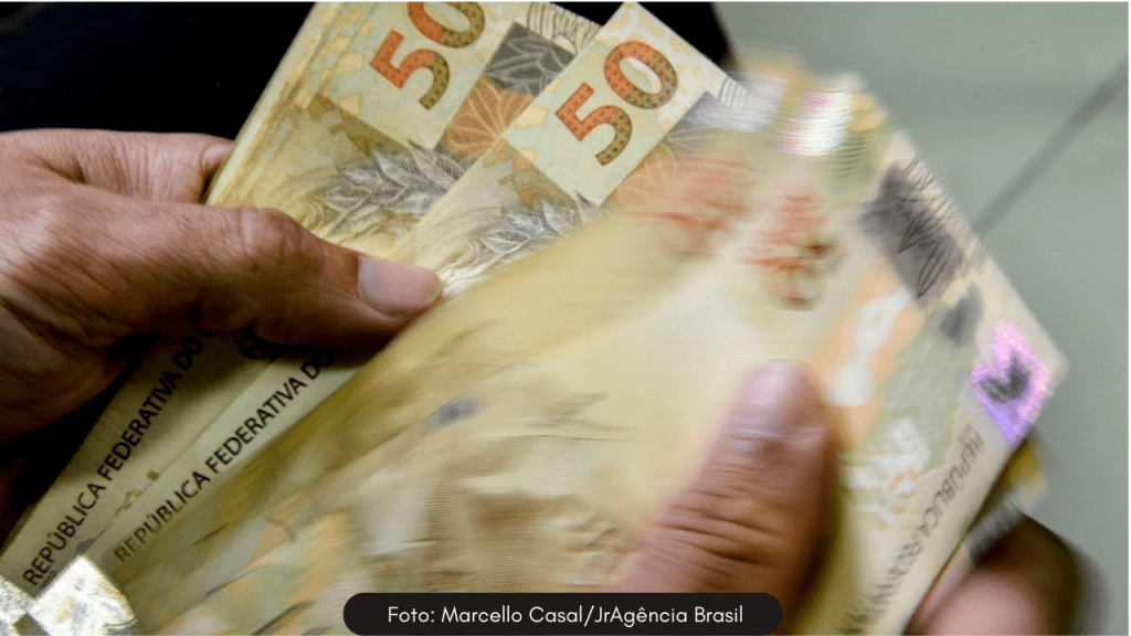 Receita paga terceiro lote de restituição do Imposto de&nbsp;Renda