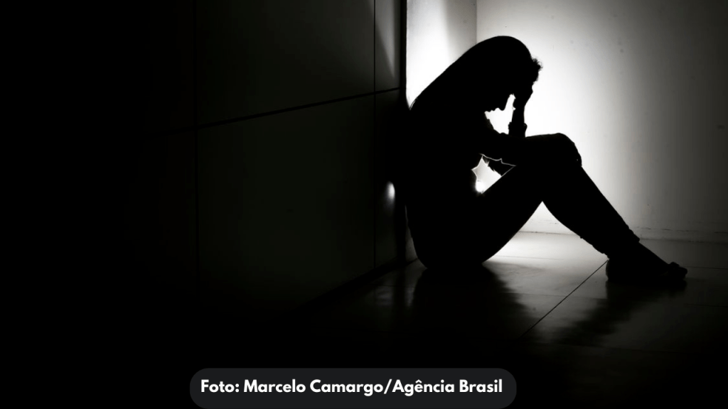 Quebrar o silêncio ajuda a prevenir suicídios, dizem&nbsp;especialistas