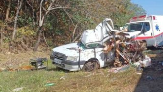 Sobe para cinco o número de mortes no acidente da BR-153 que aconteceu nesta tarde de segunda-feira(21)