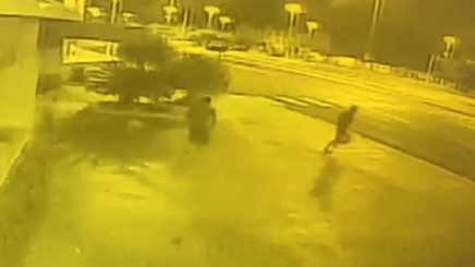 Imagens de câmera de segurança registram o momento do assassinato na avenida Sampaio Vidal em&nbsp;Marília