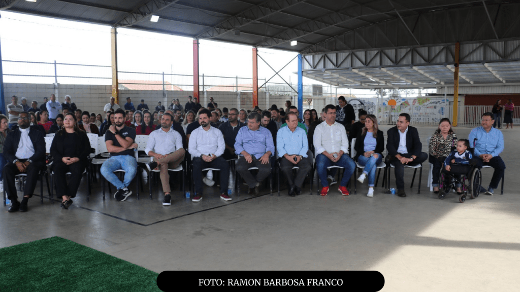 Prefeitura realiza entrega de parque adaptado na Emef Paulo Freire, zona Sul da&nbsp;cidade