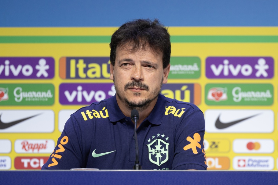 Fernando Diniz convoca Seleção Brasileira para estreia das&nbsp;Eliminatórias