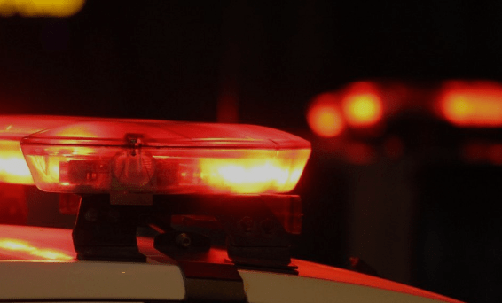 Tentativa de Homicídio: Homem de 33 anos é encontrado inconsciente com múltiplos ferimentos provocados por faca e&nbsp;machado