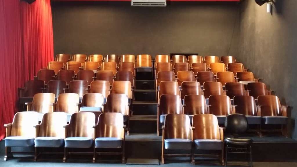 Comédia ‘Perdidos em Paris’ tem exibição gratuita nesta quinta-feira(24) no&nbsp;MIS