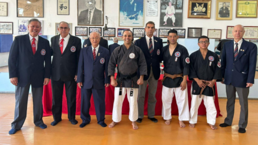 Dois caratecas de Marília são os primeiros graduados como faixas pretas na arte marcial Kobu Do, no centro oeste&nbsp;paulista