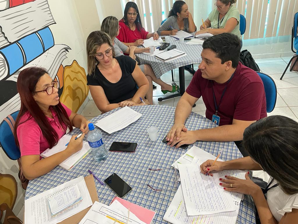 Secretaria da Educação de Marília traça estratégia e analisa a avaliação da Fluência Leitora&nbsp;2023