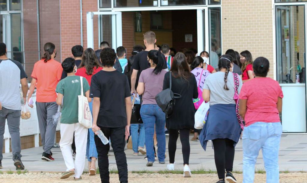 MEC anuncia processo seletivo para 60 mil vagas remanescentes do&nbsp;Fies