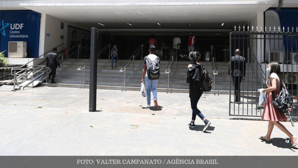 Projeto de lei prevê volta dos parcelamentos de dívidas do&nbsp;Fies