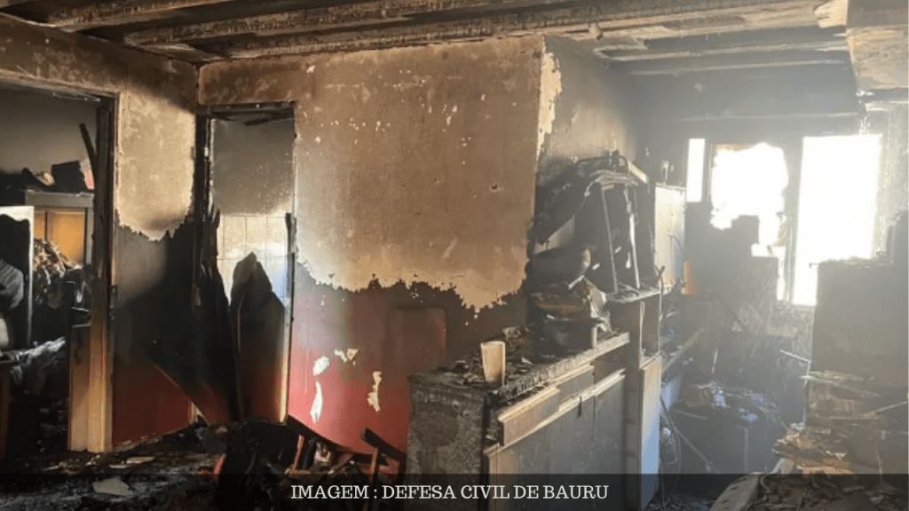 Incêndio consome apartamento em Bauru na manhã desta&nbsp;sexta-feira(01)
