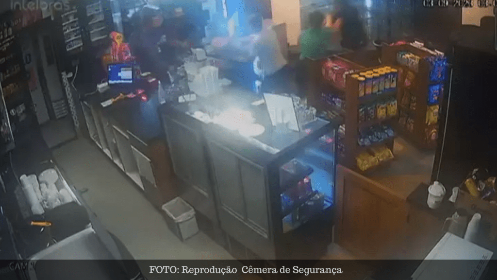 Kleber Gladiador ex-Palmeiras se envolve em confusão em posto de combustível em São&nbsp;Paulo