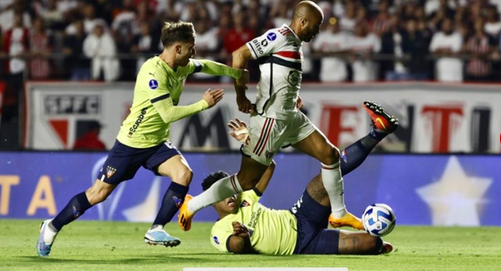 São Paulo perde nos pênaltis para o LDU e é eliminado da&nbsp;Sul-Americana