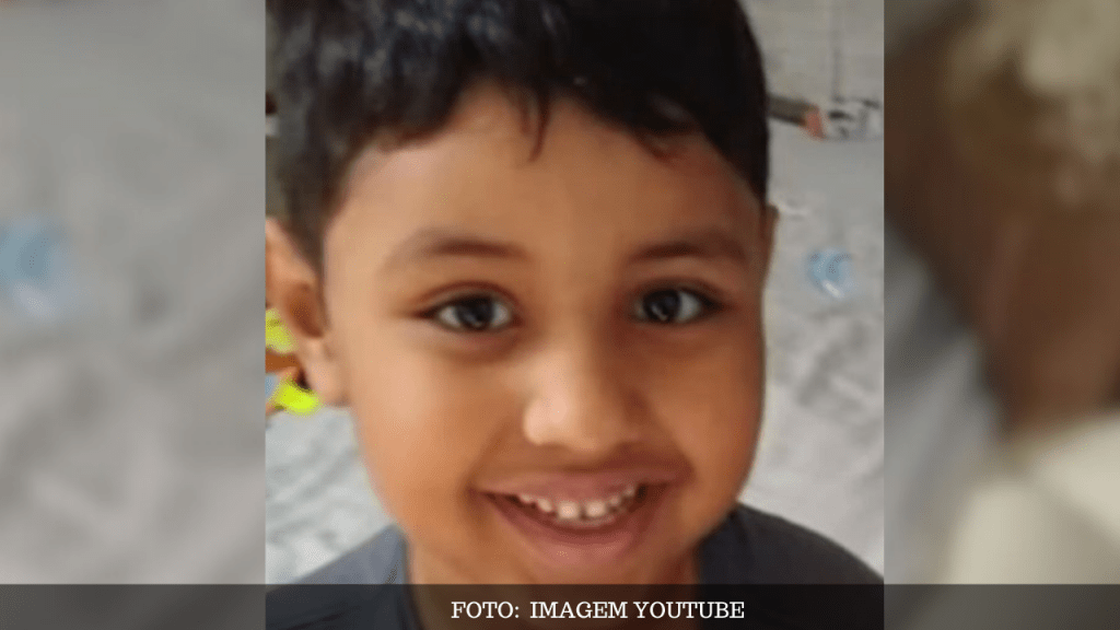 Garoto autista de sete anos que estava desaparecido é encontrado morto em sua própria&nbsp;casa