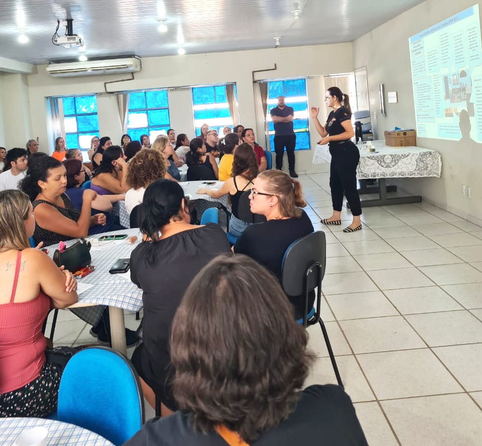 Agentes operacionais da Secretaria Municipal da Educação receberam capacitação de boas&nbsp;práticas