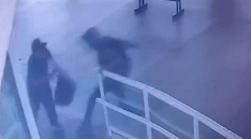 Vídeo Registra o Momento Exato que Idoso é Esfaqueado na Rodoviária de&nbsp;Marília