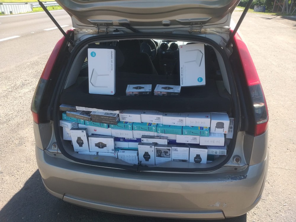 Equipamentos Eletrônicos e Smartwatches sem Nota Fiscal são Apreendidos pela Polícia Militar Rodoviária em&nbsp;Garça