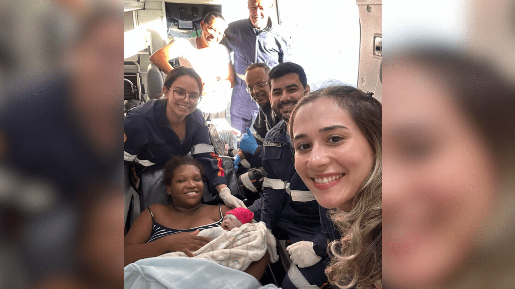 SAMU realiza parto emergencial dentro da ambulância e bebê nasce às margens da Via&nbsp;Expressa