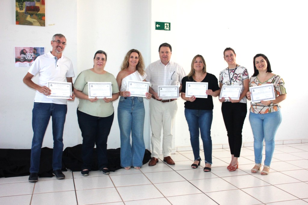Membros do Conselho Municipal de Saúde recebem certificados de capacitação em&nbsp;Marília
