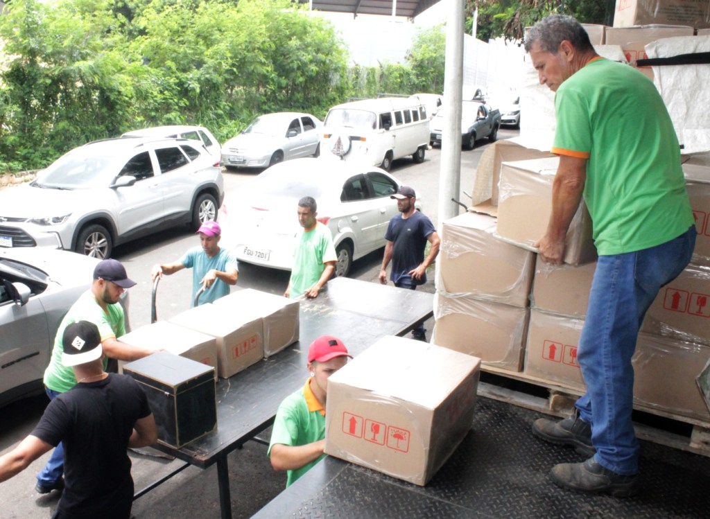 Após Atrasar Salários, Prefeitura deve Iniciar Entrega das Cestas Básicas aos Servidores na Quarta-feira dia&nbsp;17