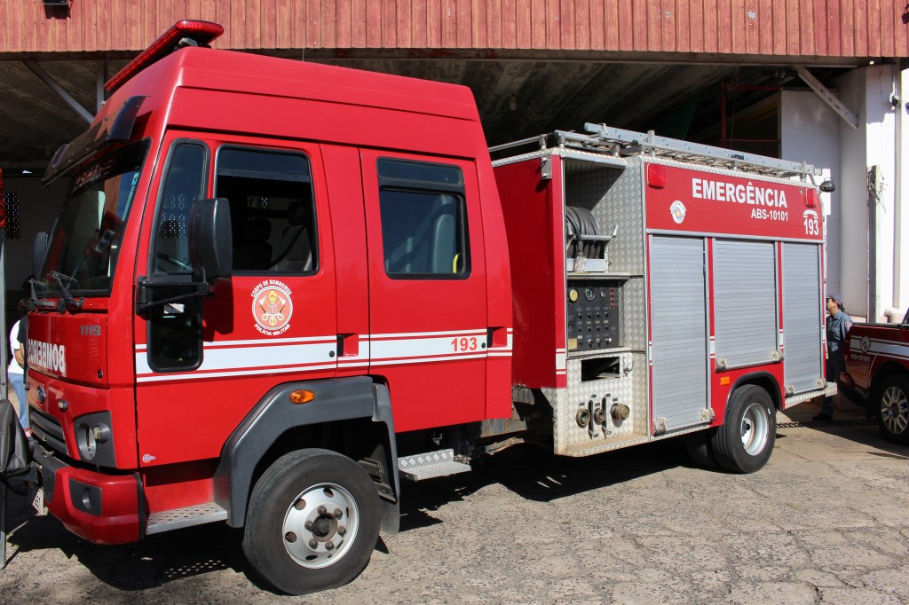 Susto: Corpo de Bombeiros age Rápido e Controla Principio de Incêndio no Hospital das Clínicas em&nbsp;Marília