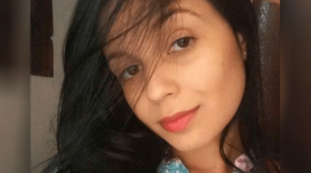 Tragédia: Jovem Encontrada Morta com Ferimentos de Facão na Cabeça em Cidade da&nbsp;Região