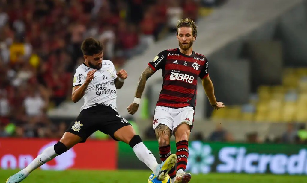 Brasileiro: Flamengo e Corinthians medem forças no&nbsp;Maracanã