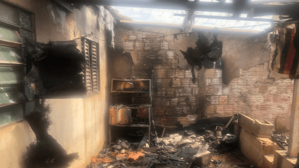 Incêndio destrói parte de residência na zona Sul de&nbsp;Marília