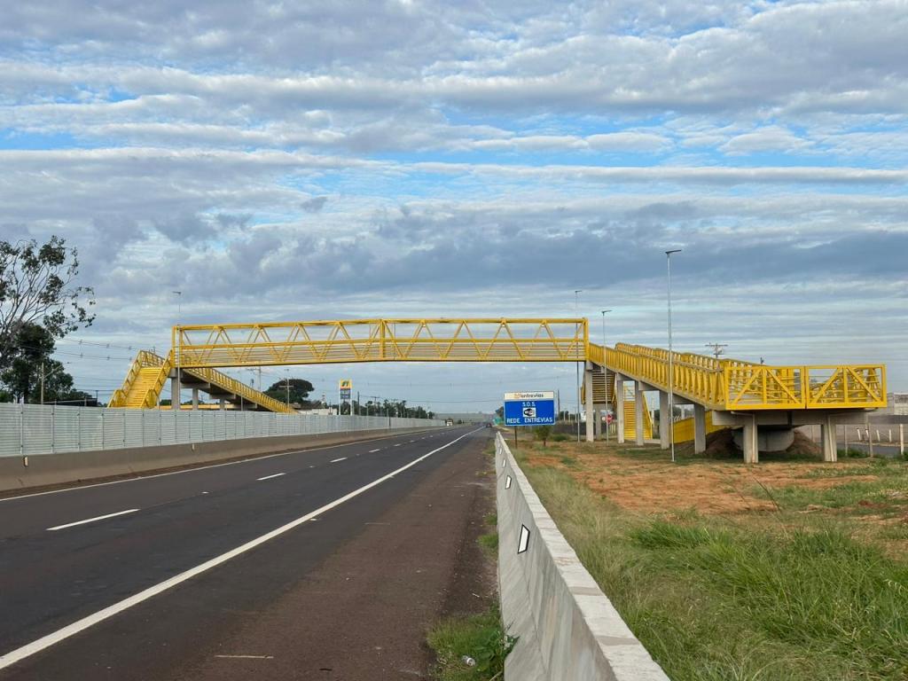 Obra da passarela da SP-333 na Região é&nbsp;concluída
