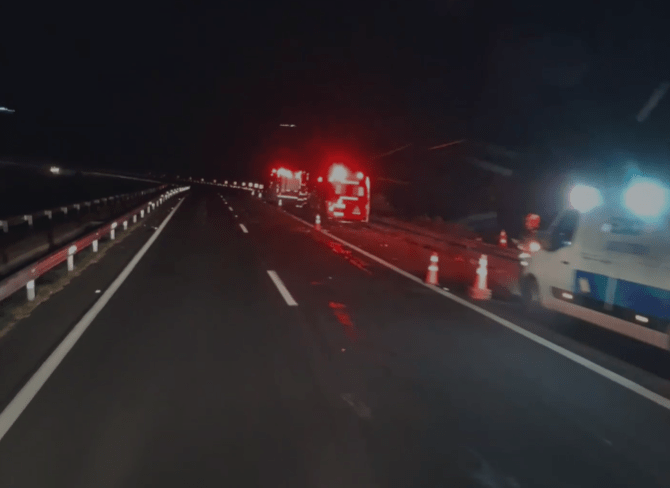 Caminhão Carregado com Gás Cai em Ribanceira de 40 Metros na SP-294, Motorista Morreu no&nbsp;local