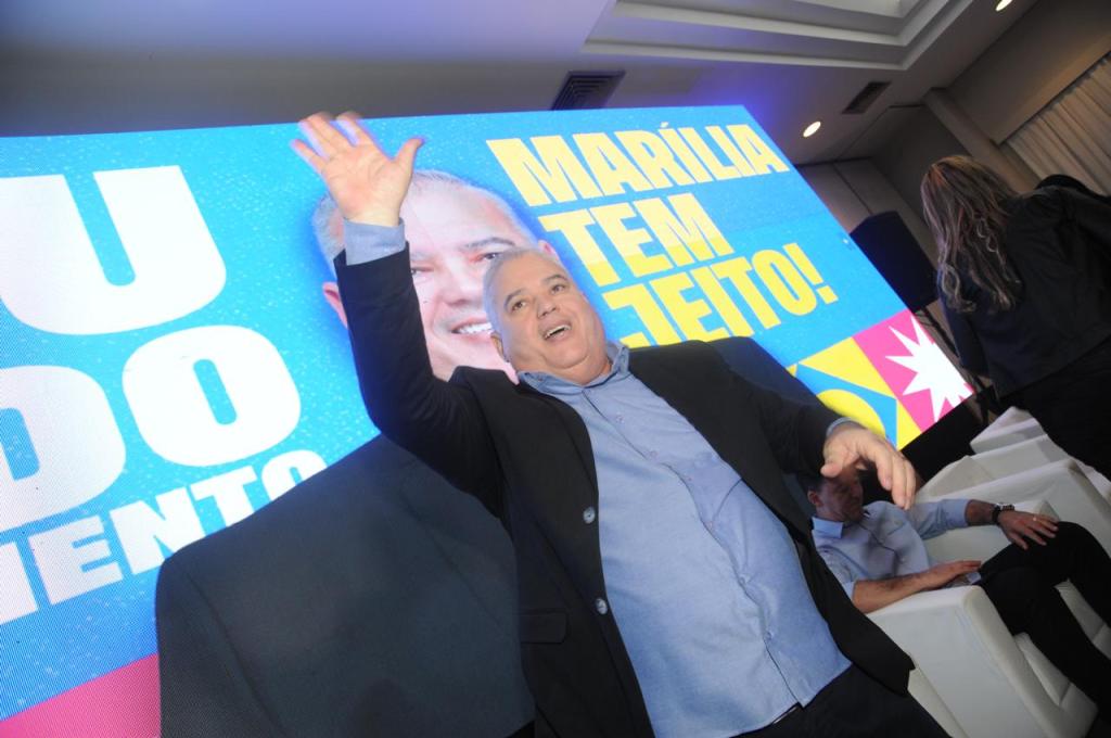 Eduardo Nascimento lança pré-candidatura a Prefeito em noite de emoção e apoio&nbsp;popular