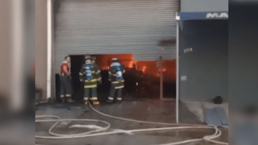 Incêndio Destrói Loja de Móveis Rústicos em&nbsp;Marília