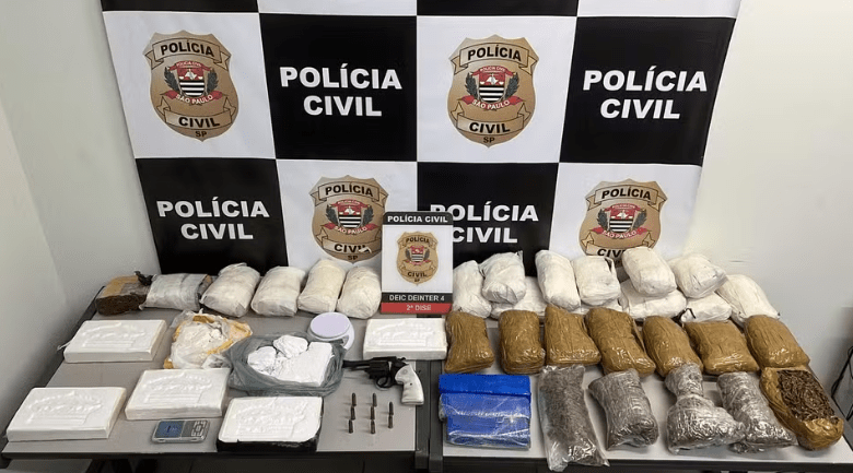 Pai e filho são presos com drogas avaliadas em R$ 500 mil em&nbsp;Bauru