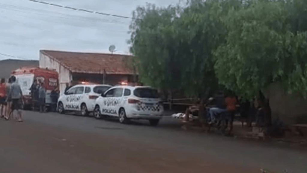 Tragédia na Região: Menina de 7 anos morre atropelada por caminhão de lixo enquanto andava de&nbsp;bicicleta