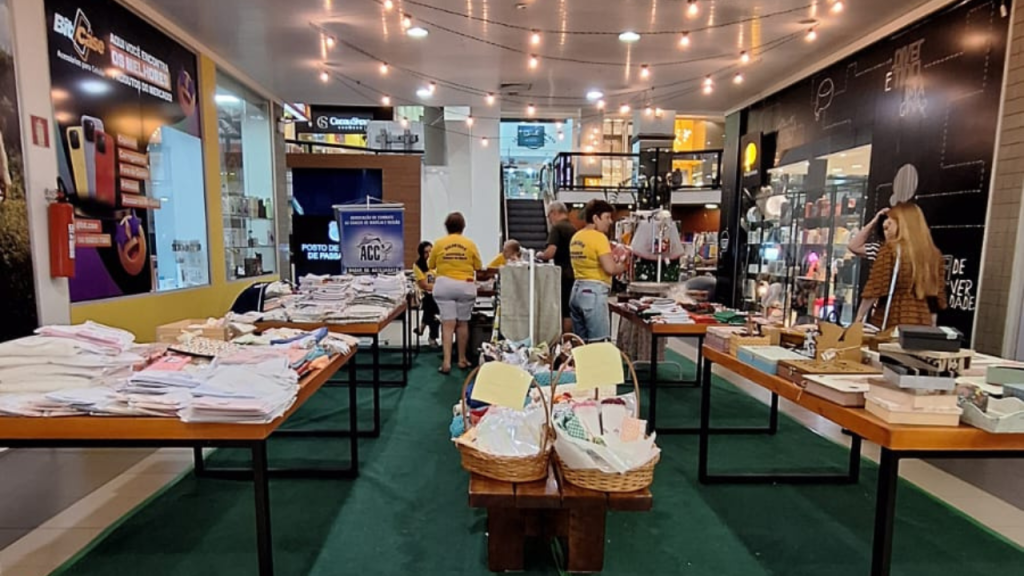 Tradicional Bazar de Natal da ACC acontece no Esmeralda Shopping até o próximo&nbsp;domingo