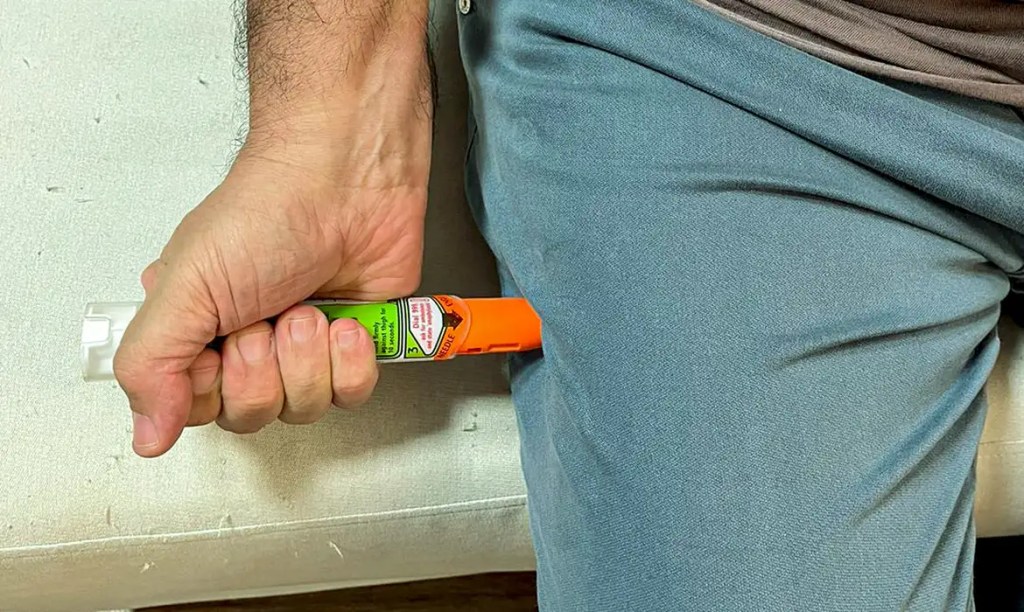 Alergia grave: pesquisadores criam 1ª caneta de adrenalina&nbsp;brasileira