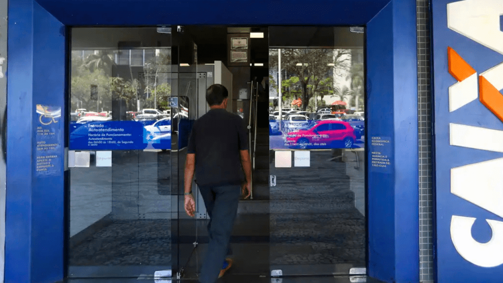 Bancos voltam a funcionar normalmente&nbsp;hoje