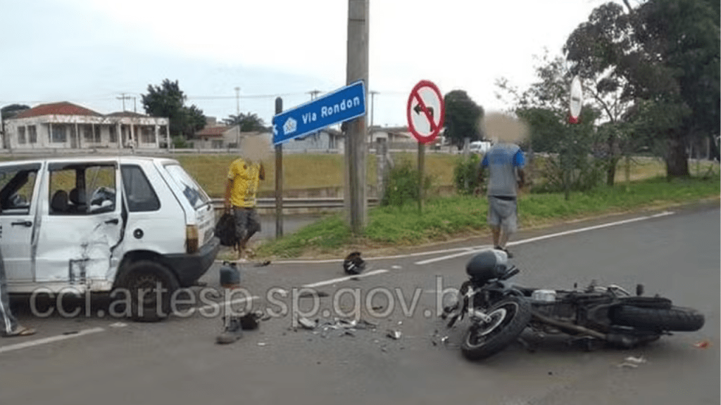 Mulher Morre em Acidente entre Moto e Carro em Rodovia e mais Quatro Ficam&nbsp;Feridos