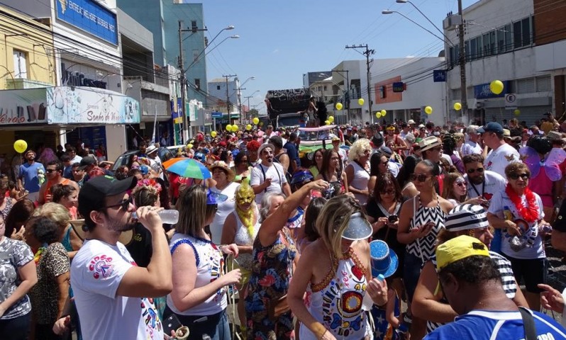 Bagunça do Circo percorre as ruas do centro da cidade neste&nbsp;sábado