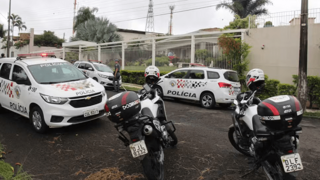 Criminosos invadem casa do ex-deputado Zuza em Marília e roubam joias e&nbsp;dinheiro