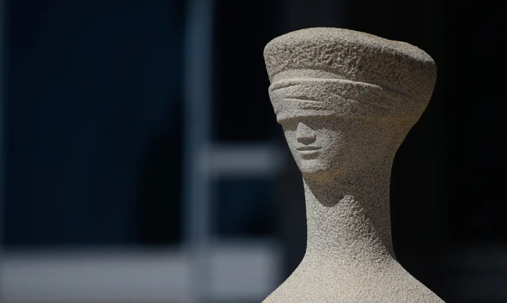 Moraes desbloqueia redes sociais do influenciador&nbsp;Monark