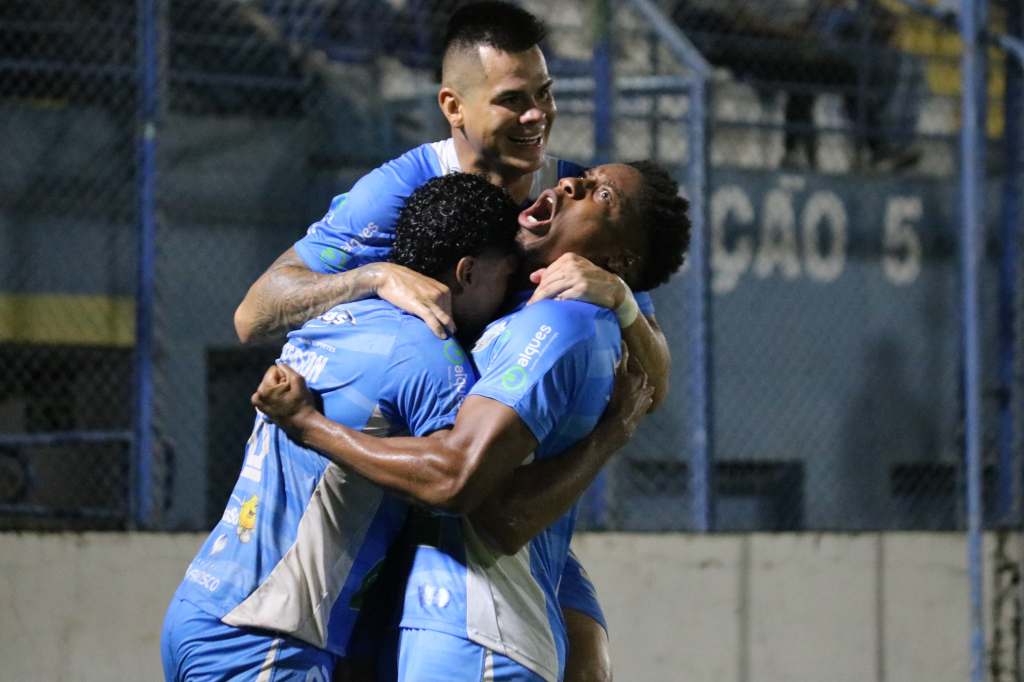 MAC vence mais uma partida do Abreuzão e assume temporariamente a liderança da Série&nbsp;A3