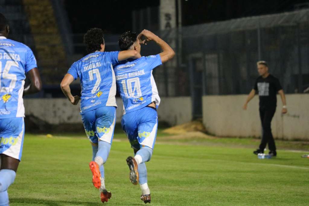 MAC Dispara na Liderança do Paulistão Série A3 com Virada sobre União São&nbsp;João