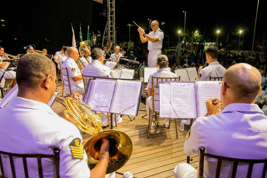 4 de abril: Banda Musical dos Fuzileiros Navais do 8º Distrito Naval se apresenta do Teatro&nbsp;Municipal