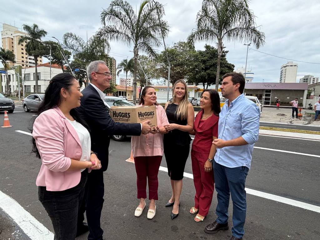 Fundo Social recebe doação de produtos de perfumaria de grupo&nbsp;farmacêutico