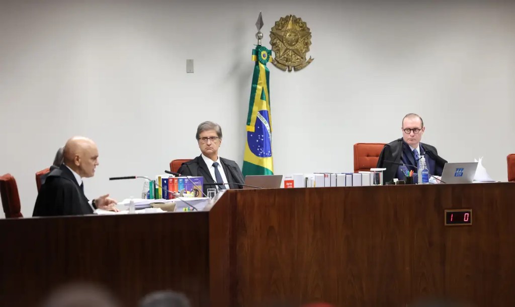 STF decide se mais seis denunciados pela trama golpista viram&nbsp;réus