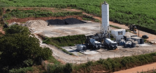Entrevias acelera obras da ponte e duplicação na SP-333 e alerta motoristas sobre trechos em&nbsp;duplicação
