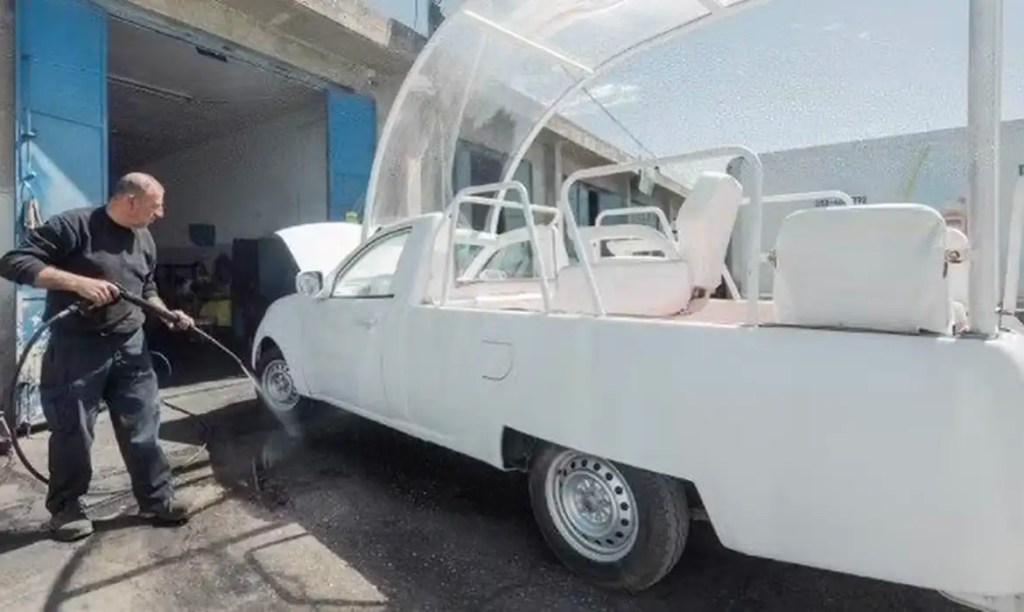 Papamóvel será transformado em unidade de saúde para crianças em&nbsp;Gaza