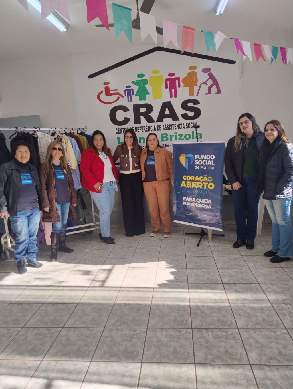 Varal Solidário distribui mais de 2 mil peças no CRAS Leonel Brisola, e nova edição será realizada na próxima terça&nbsp;(17)