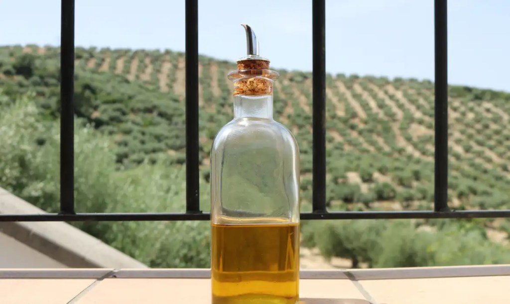 Anvisa proíbe venda e consumo de três marcas de&nbsp;azeite