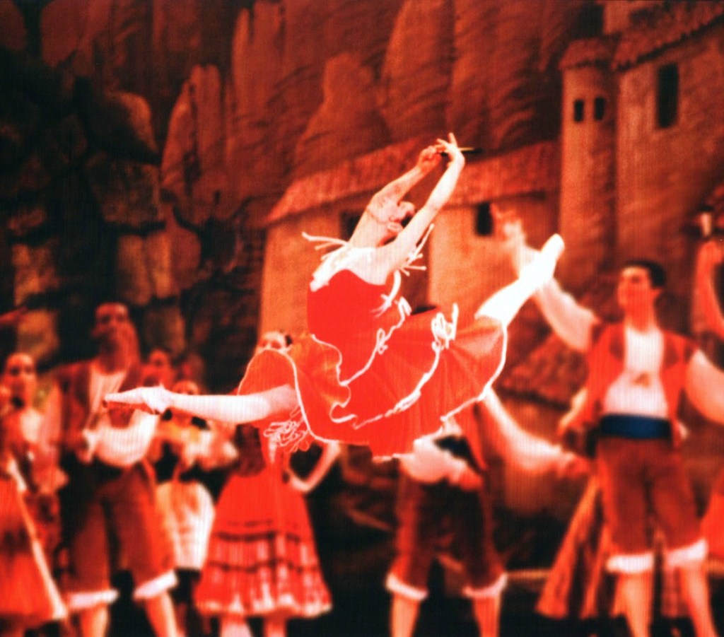 Marília Dance Festival acontece em julho e receberá mais de 2 mil bailarinos de todo país no Teatro&nbsp;Municipal