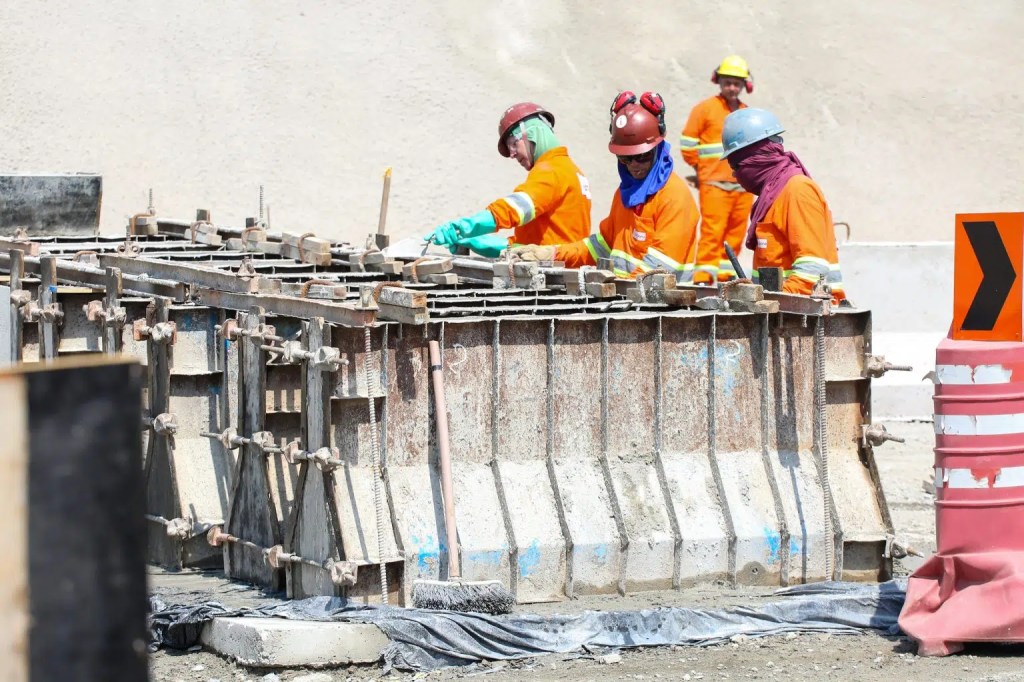 Novo salário mínimo paulista entra em vigor nesta terça-feira (1); veja valor e trabalhadores&nbsp;beneficiados